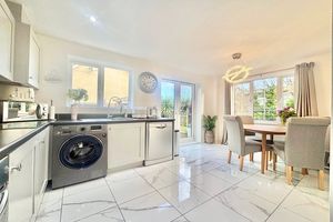 Photo 14- click for photo gallery